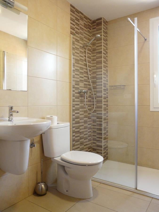Albergue San Nicolas Larrasoana Ngoại thất bức ảnh